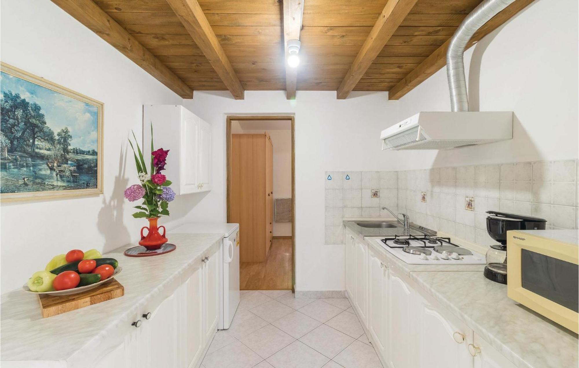 2 Bedroom Amazing Home In Pula Zewnętrze zdjęcie